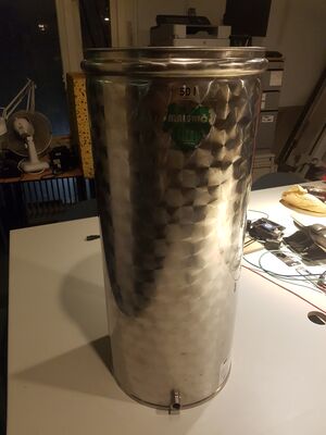 Justa-e-brewery- 50L Stainless vessel.jpg